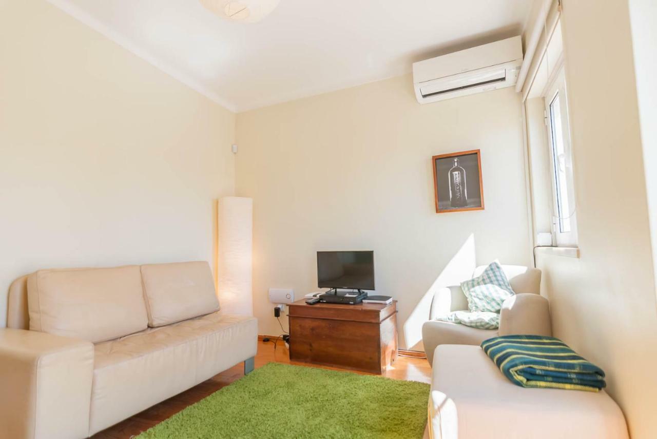 'White House' Apartment- Alfama Lisboa Extérieur photo