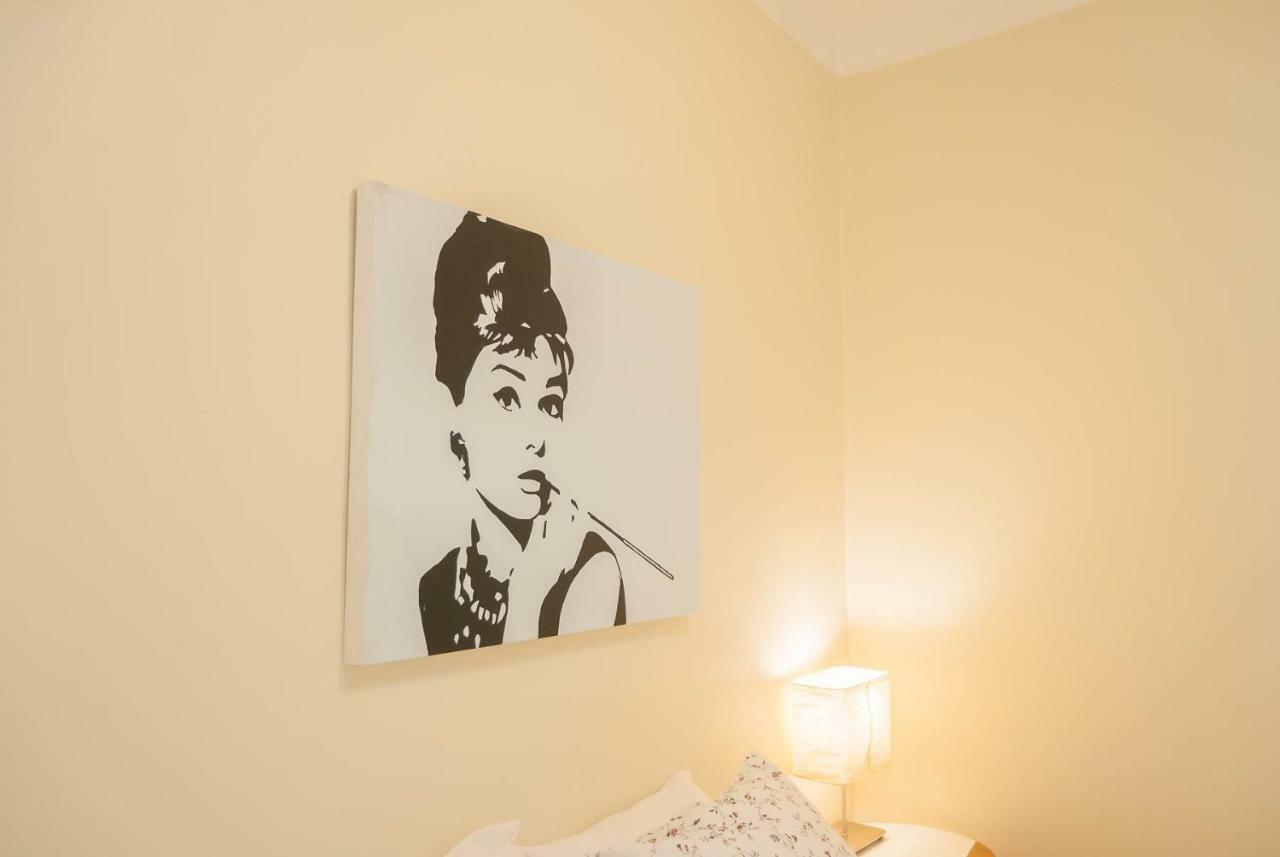'White House' Apartment- Alfama Lisboa Extérieur photo